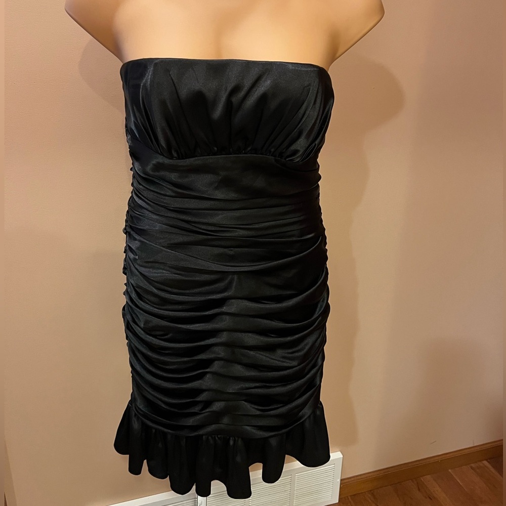 Black strapless Jane USA cinched dress women’s size large